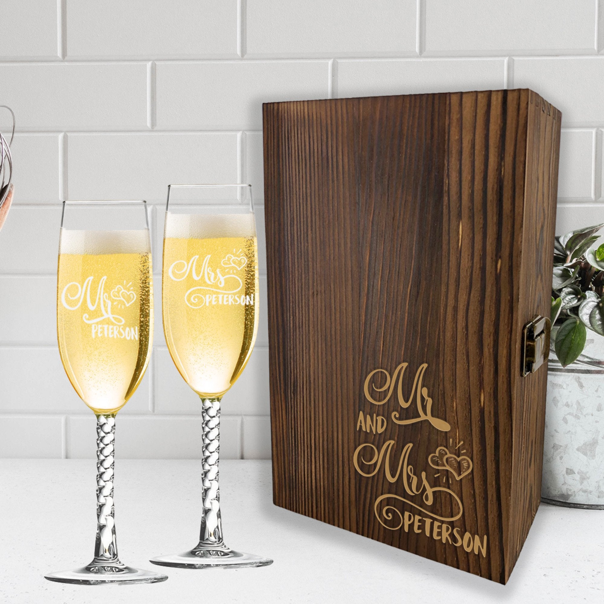 Engraved Personalized Champagne Flute for Bridesmaid/Wedding Party by Sunny  Box