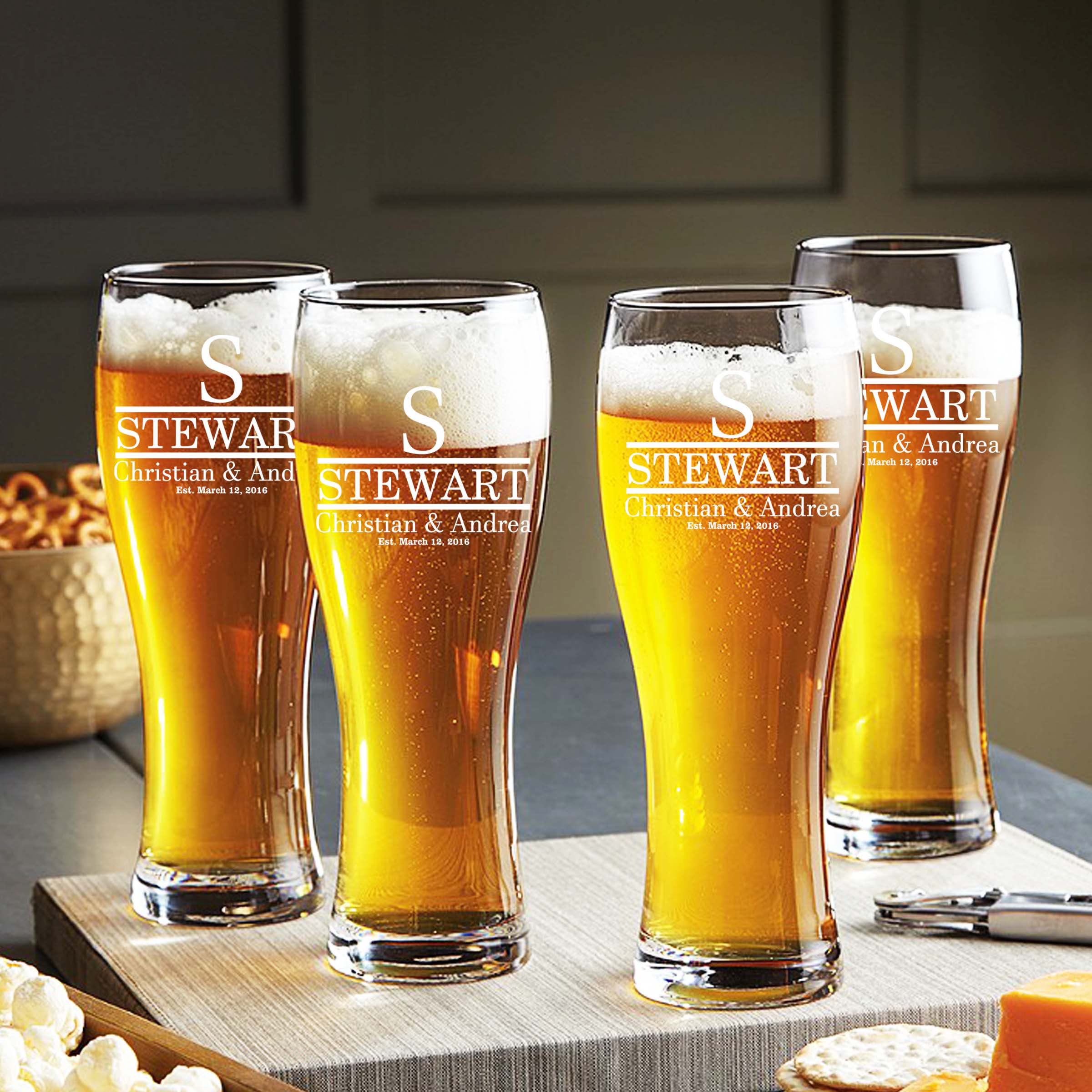 Customized Engraved Beer Glasses Set