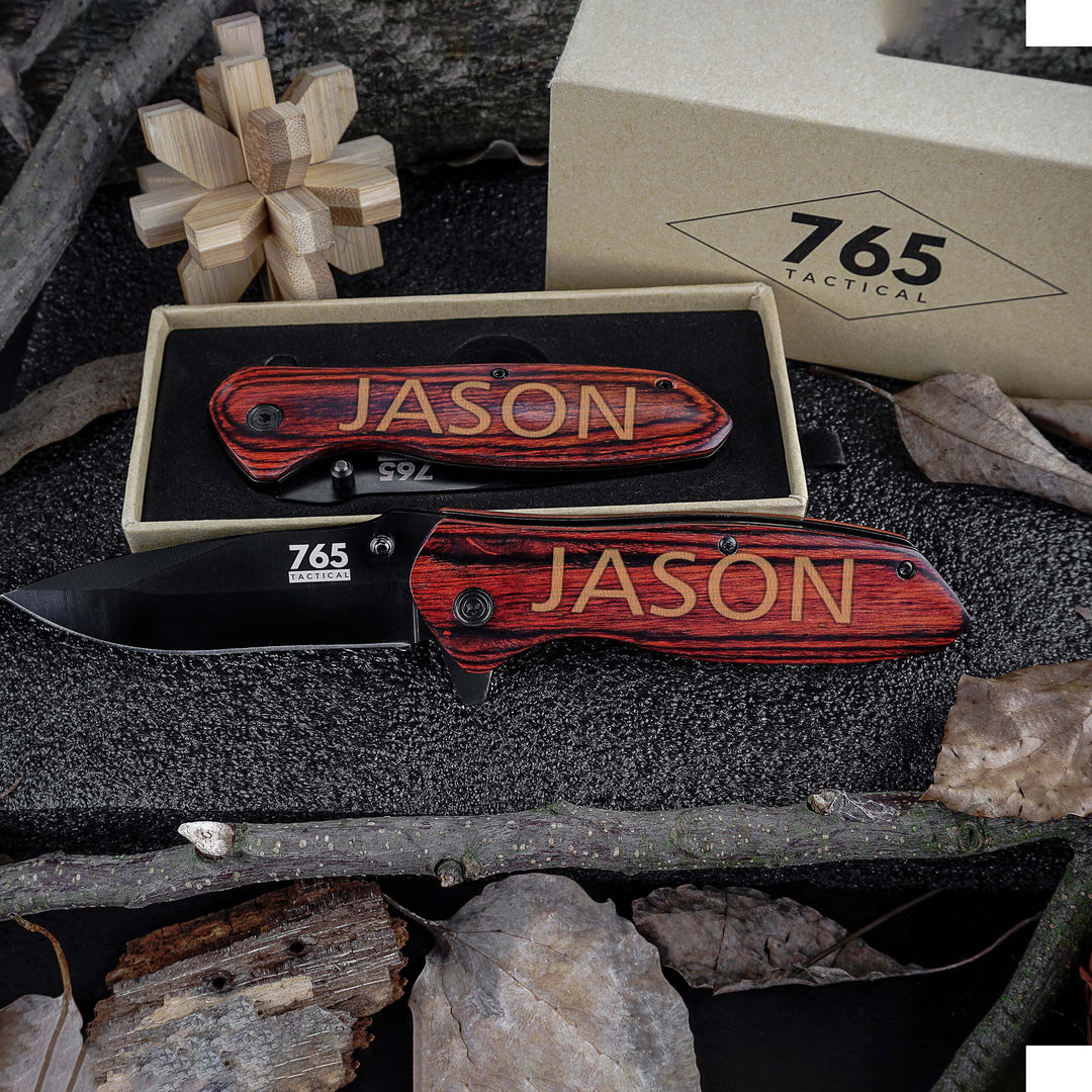 Customized Circle Groomsmen Pocket Knife and Box Option