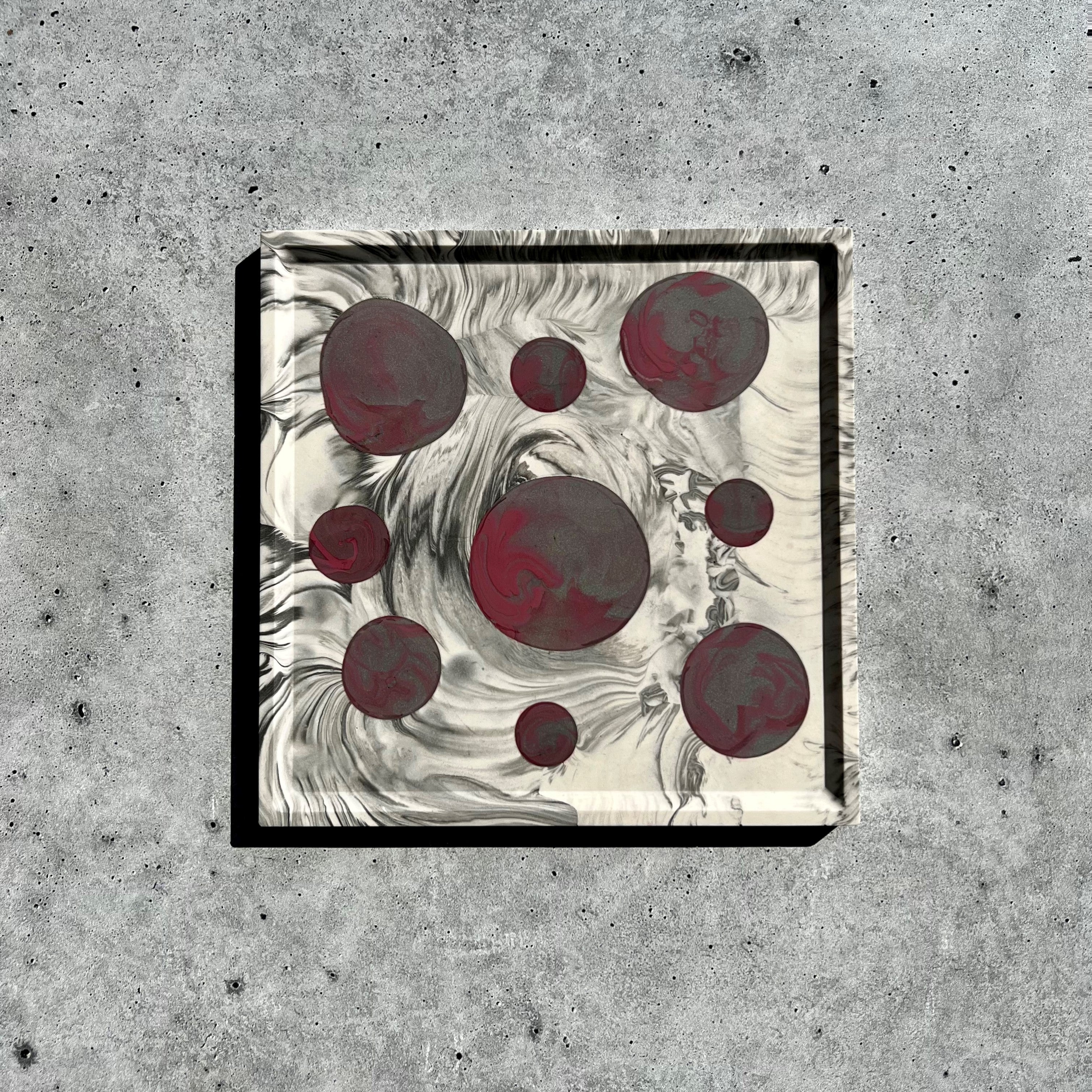 Jesmonite Grey Maroon Marble